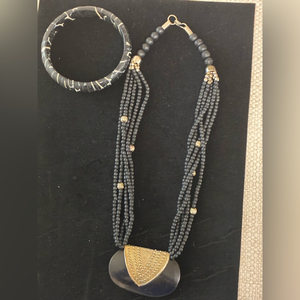 EUC Wooden metal and beaded black statement necklace & bracelet (? Decoupage)